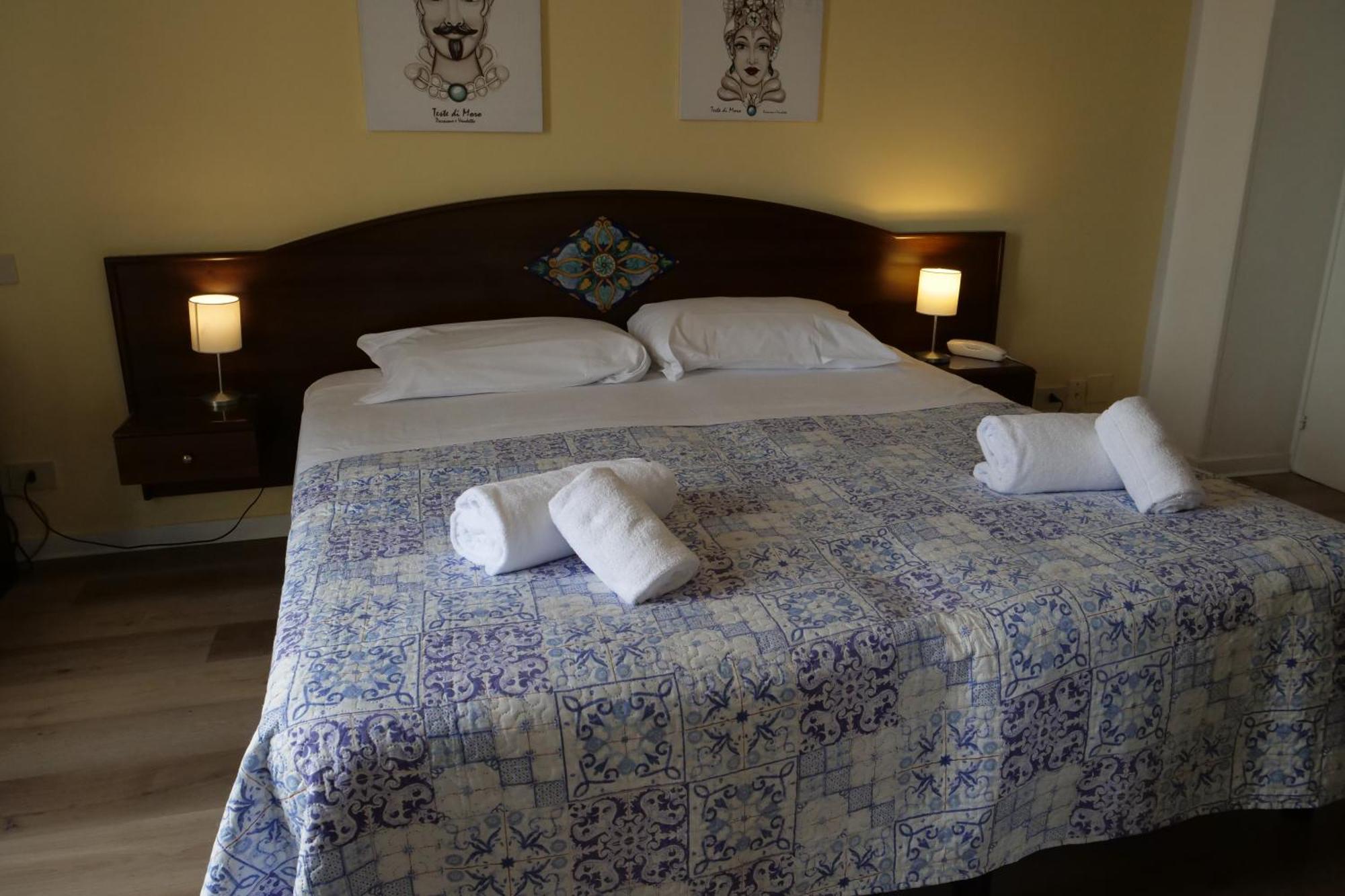 Hotel Elios Tao Таорміна Екстер'єр фото