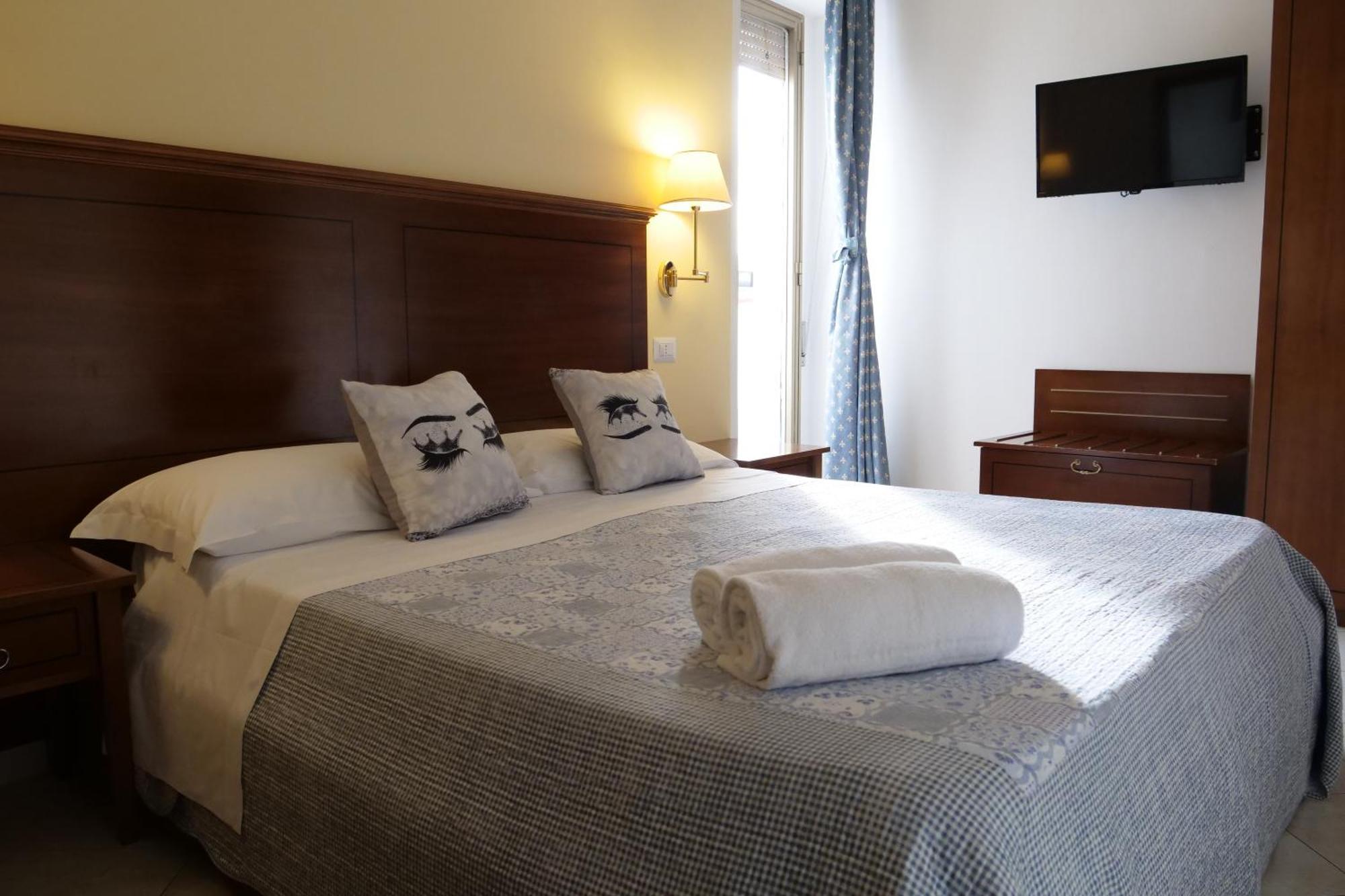 Hotel Elios Tao Таорміна Екстер'єр фото