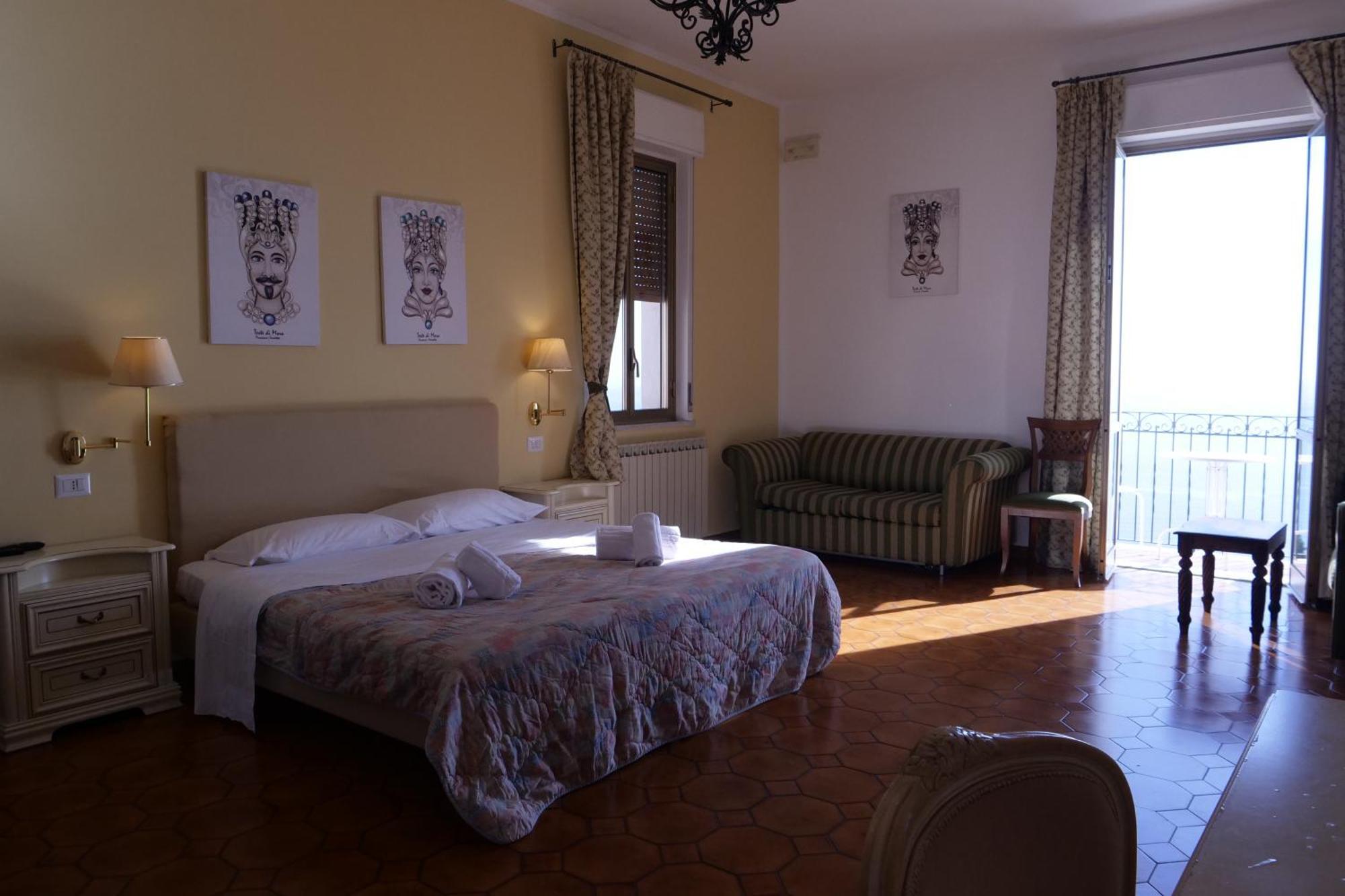Hotel Elios Tao Таорміна Екстер'єр фото