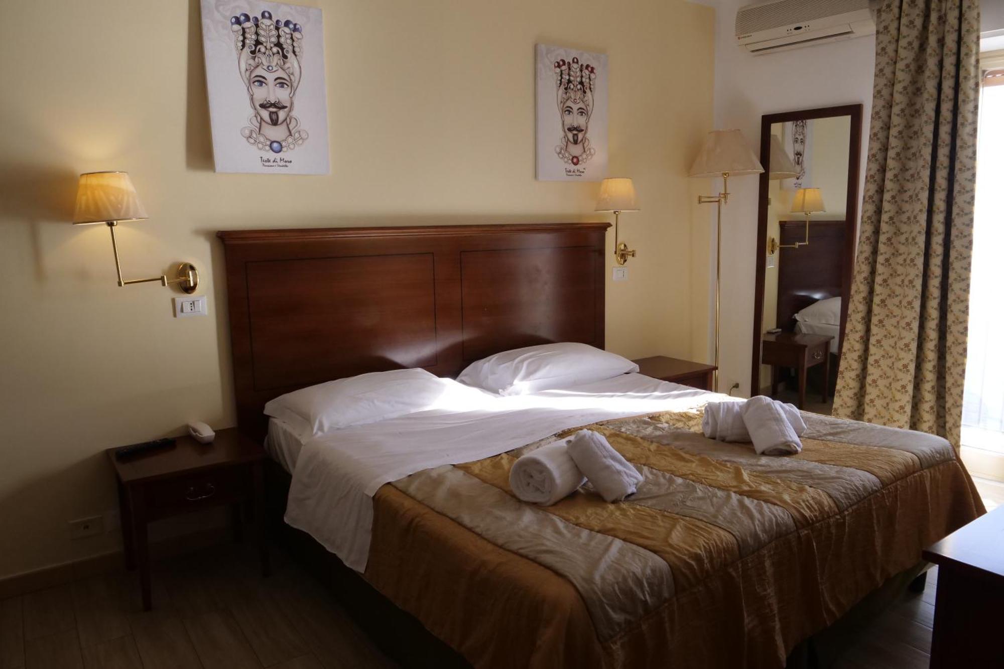 Hotel Elios Tao Таорміна Екстер'єр фото